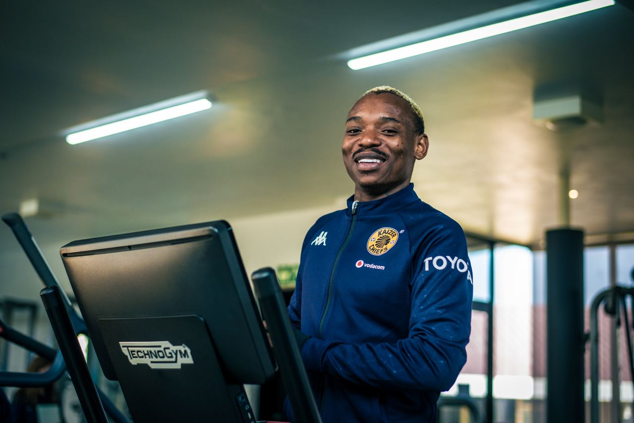 Former Kaizer Chiefs attacker Khama Billiat stays in Zimbabwe despite offers